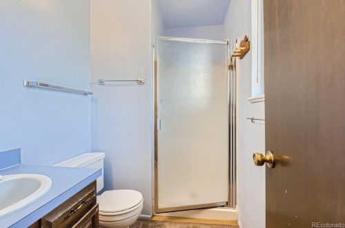 6257 Poplar St, Englewood CO 80112-1636 exterior