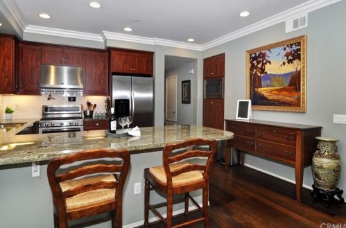 23 Cienega, Irvine CA  92618-8802 exterior