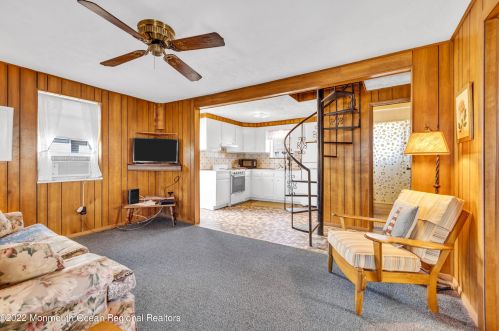 139 Princeton Ave, Lavallette NJ 08735-2635 exterior