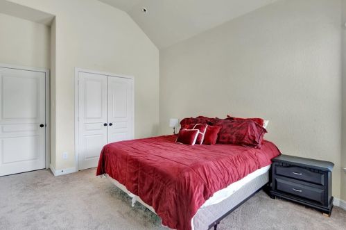 2036 Doolan Dr, Conroe TX  77301-4105 exterior