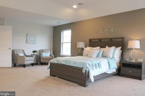 46 Stoneham Rd, Trenton NJ 08638-2746 exterior