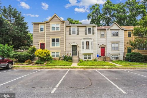 18 Kinsman View Cir, Silver Spring MD 20901-1652 exterior