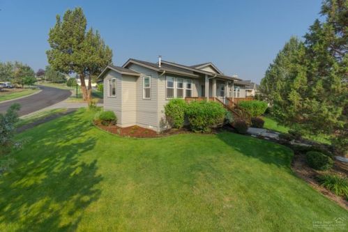 3411 Valleyview Dr, Eagle Crest, OR 97756-7950