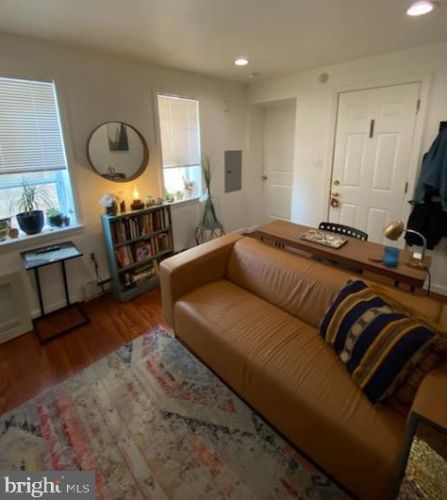 918 12th St, Philadelphia PA  19123-1103 exterior