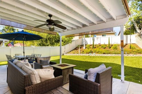 11 Touraine Pl, El Toro, CA 92610-1920