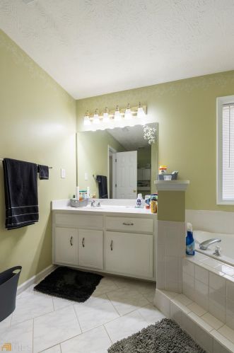 131 Northwind Dr, Stockbridge GA  30281-6283 exterior