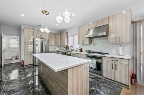 210 Reservoir Ave, Dover NJ  07869-1047 exterior