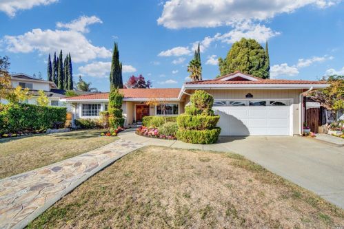 836 Landon Ct, Vacaville, CA 95688-3521