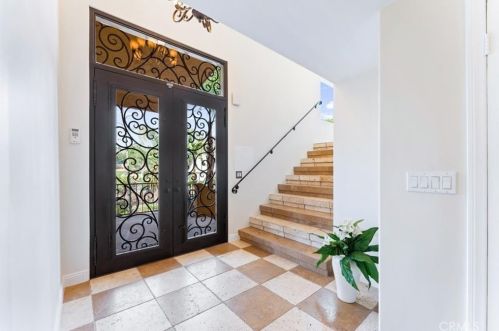 473 Country Hill Rd, Anaheim CA  92808-1353 exterior