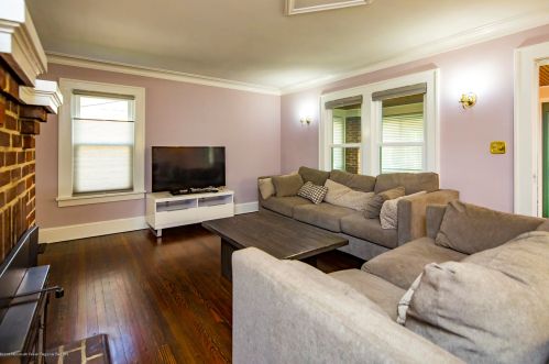 208 Bergen Pl, Tinton Falls NJ  07701-2136 exterior