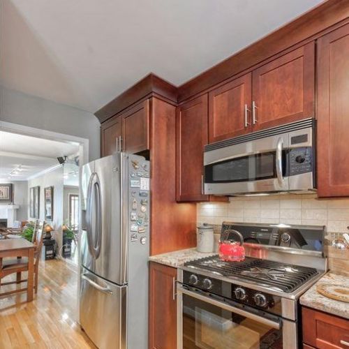 1174 Brookhaven Woods Ct, Atlanta GA  30319-3880 exterior