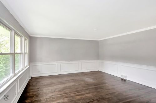 3055 Olive Rd, Homewood IL  60430-1413 exterior