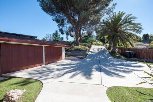 20283 Westpoint Dr, Riverside CA  92507-6663 exterior