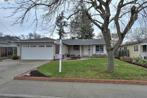 1045 Madrone Way, Livermore, CA 94550-5960
