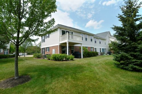 1231 Wellington Ct, Buffalo Grove, IL 60089-1598