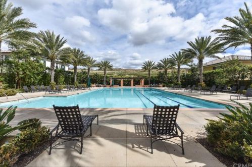 203 Desert Bloom, Irvine, CA 92618-8872