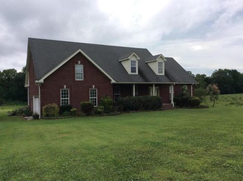 538 Centerville Rd, Lebanon, TN 37087-7343