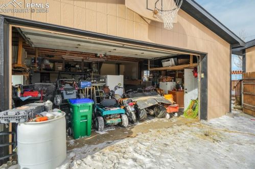 317 Cheyenne St, Calhan, CO 80808-8413