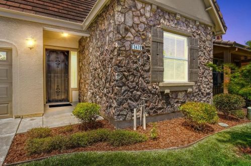 3476 Nouveau Way, Rancho Cordova, CA 95670-6987