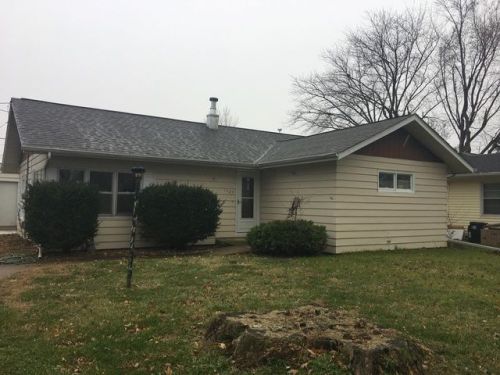 1109 4h Rd, Ottawa, IL 61350-4215