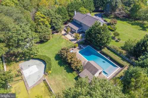 14792 Carriage Mill Rd, Woodbine, MD 21797-8338