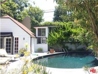 3230 Ellington Dr, Los Angeles, CA 90068-1741