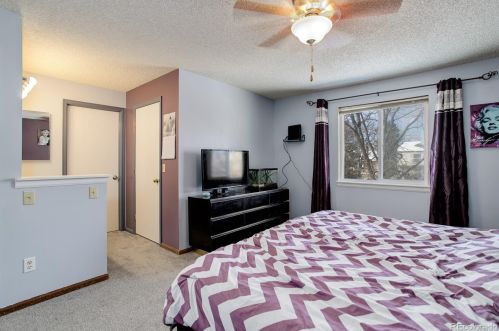 19159 Nassau Dr, Denver CO  80013-5127 exterior