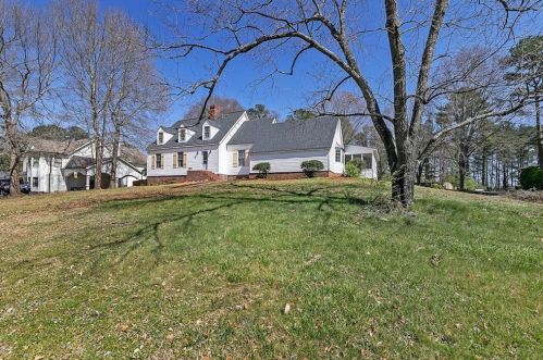 1515 Elgin Ct, Marietta, GA 30008-3514