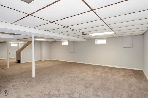 3055 Olive Rd, Homewood IL  60430-1413 exterior