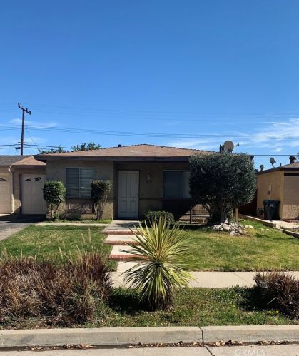 1672 Moreno Dr, Simi Valley, CA 93063-3157