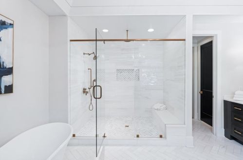 2731 Arden Rd, Atlanta GA  30305-1913 exterior