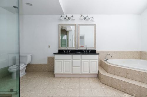 7385 Calle Granada, Anaheim CA  92808-1033 exterior