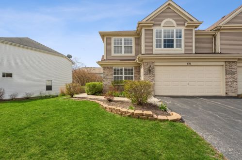 551 Lancaster Dr, Pingree Grove, IL 60140-9156