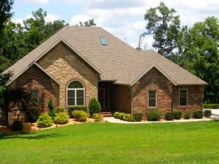 235 Tranquil Ln, Branson, MO 65616-8478