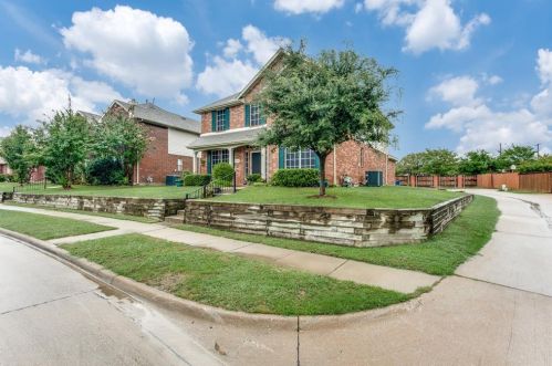 1606 Arbor Creek Dr, Garland, TX 75040-8921