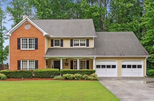 3042 Bristlewood Ln, Marietta, GA 30064-5111