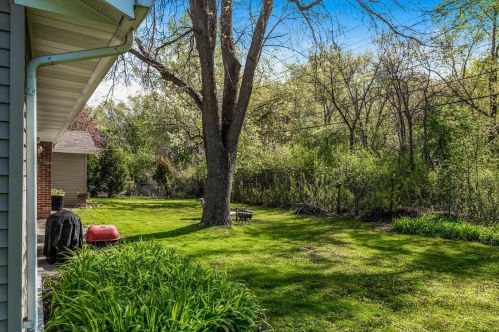 2162 Aztec Ln, Saint Paul MN  55120-1608 exterior