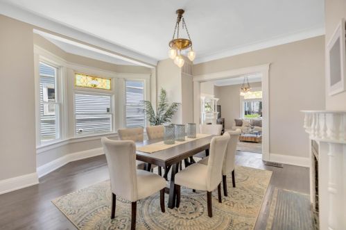 1912 Delaware Ave, Cincinnati OH  45212-3621 exterior