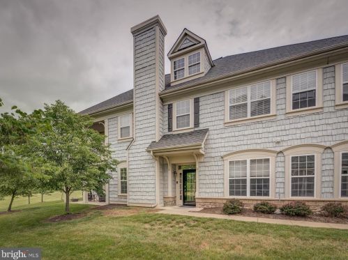 13870 Greendale Dr, Woodbridge, VA 22191-6056