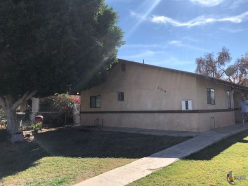 184 H St, Brawley, CA 92227-2375