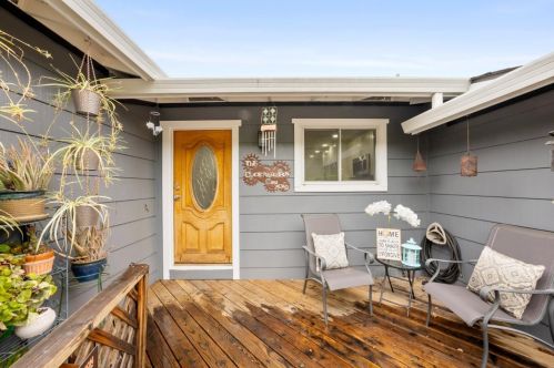 739 Colleen Dr, San Jose, CA 95123-4607