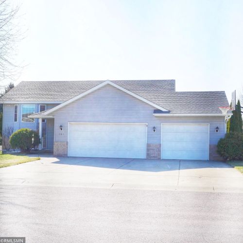 151 Cedar Dr, Lester Pr, MN 55354-7701