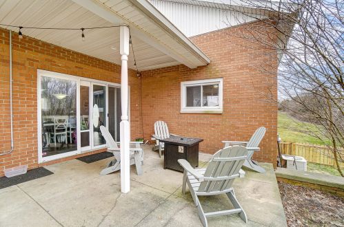 103 Eton Ct, Springfield OH  45503-1008 exterior