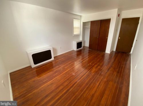 1711 13 St, Philadelphia PA  19148-1512 exterior