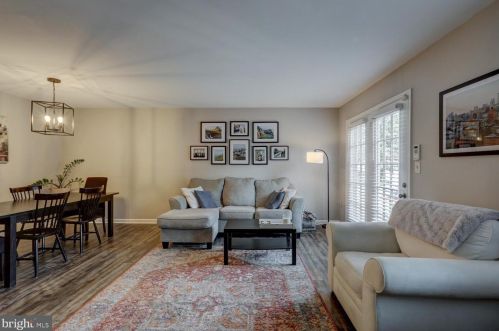 834 Ocean Ave, Lancaster PA  17603-5068 exterior