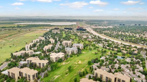 13775 Marina Dr, Aurora CO  80014-5583 exterior