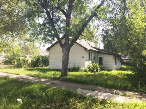 522 7th Ave, Williston, ND 58801-4912