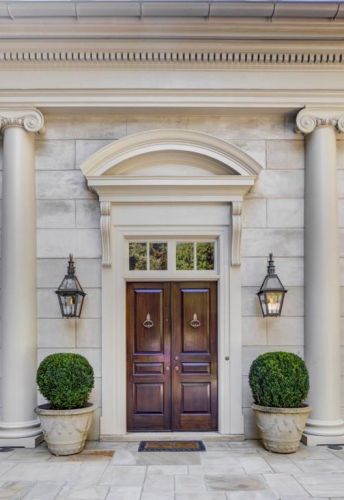 7 Harris Gln, Atlanta GA  30327-3842 exterior