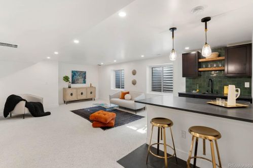 462 Pennsylvania St, Denver CO  80203-3614 exterior