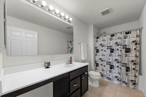 2296 Pebblestone Way, Lemont IL 60490-5059 exterior